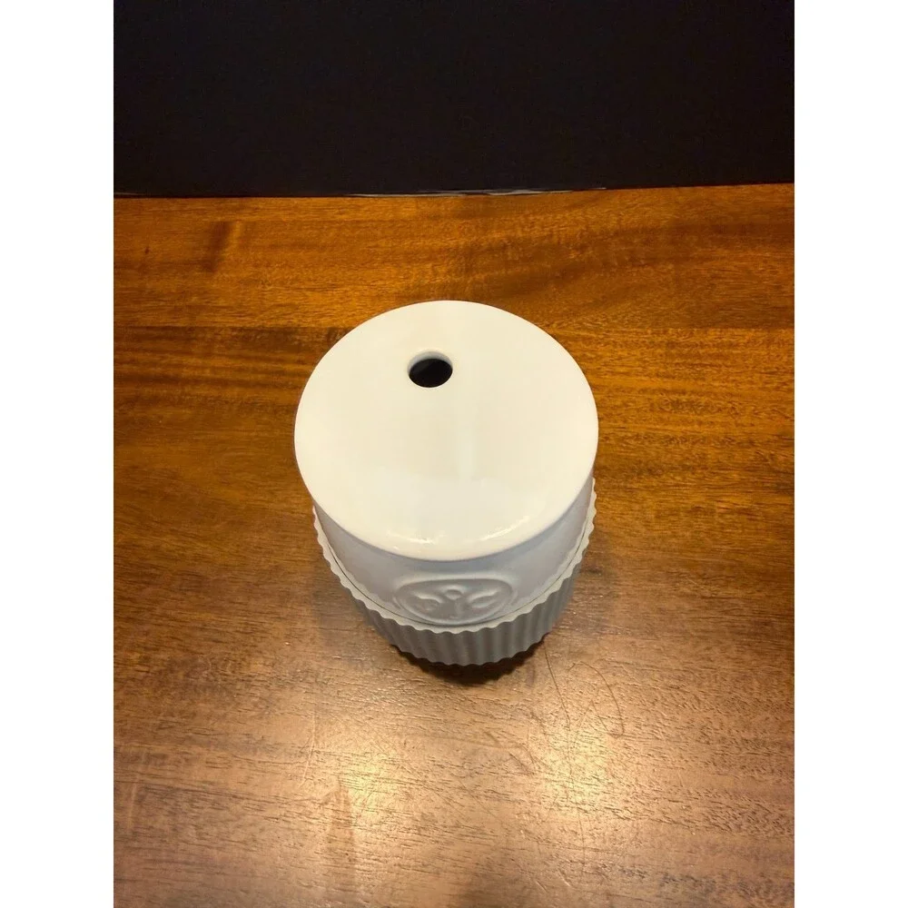 Pampered Chef Ceramic Microwave Egg Cooker with Silicone Sleeve #1529